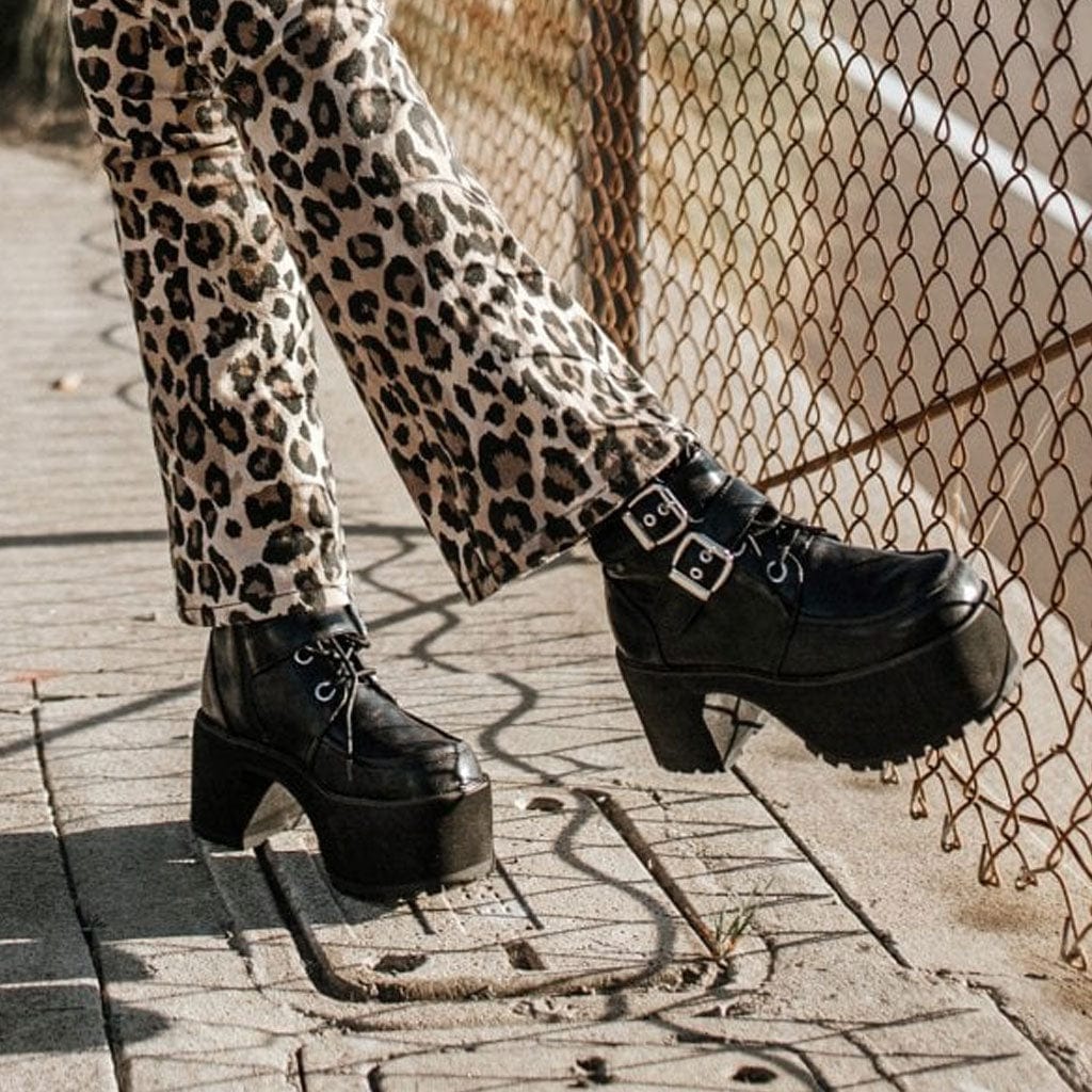 TUK Shoes Nosebleed 2-Buckle Nosebleed Platform Boot Black